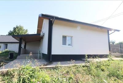 Casă individuală cu 2 camere cu Canalizare în Dorobanț - 12