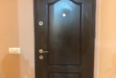 Apartament cu 2 camere decomandat în Zahana
