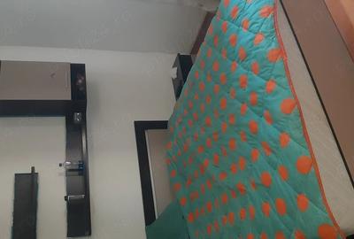 Casă cu Teren 350 Mp în Central