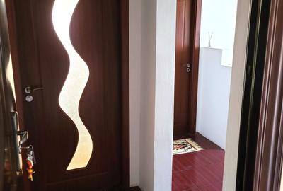 Apartament cu 2 camere decomandat în Micro 5