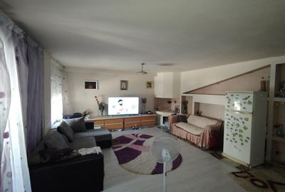 Apartament cu 3 camere decomandat în Exterior Vest - 5