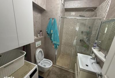 Apartament cu 2 camere decomandat în Tomis Plus