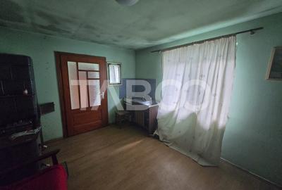 Casă individuală cu 4 camere cu Canalizare în Rășinari - 5