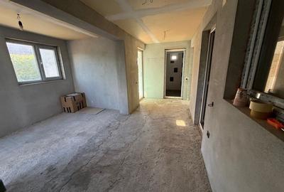 Casă cu 3 camere nedecomandat în Lăngești - 4