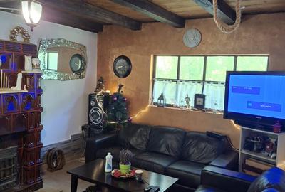 Casă cu 4 camere în Bobâlna - 6