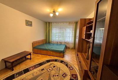 Apartament cu 2 camere decomandat, mobilat în Lăpuș Argeș