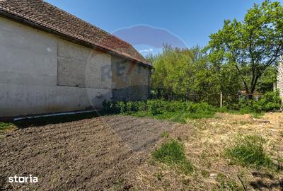 Casă cu 3 camere cu Teren 609 Mp în Părău - 12