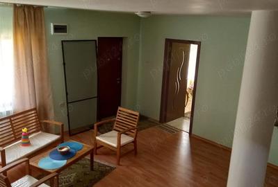 Casă cu 4 camere cu Teren 1758 Mp în Ștefănești
