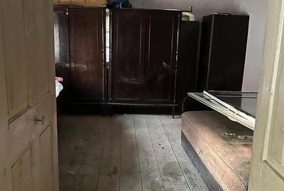 Casă cu 4 camere cu Teren 449 Mp în Cut