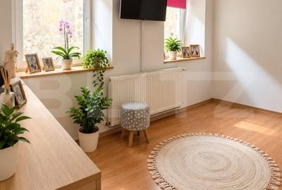 Apartament cu 2 camere semidecomandat, mobilat în Centrul Istoric