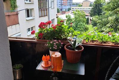 Apartament cu 3 camere decomandat în Soarelui - 8