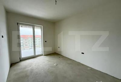 Apartament cu 3 camere semidecomandat în Soarelui - 2