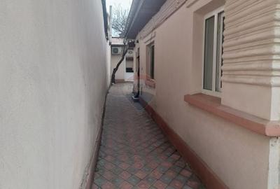 Casă cu 4 camere cu Teren 149.44999694824 Mp în Vitan - 3
