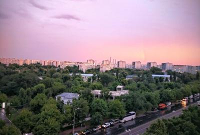Apartament cu 2 camere decomandat în Muncii