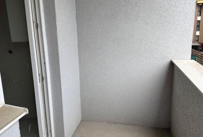 Apartament cu 3 camere semidecomandat în Florești - 3