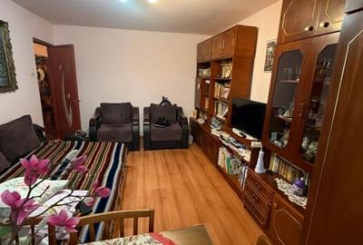 Garsonieră decomandată, mobilată în Cornitoiu