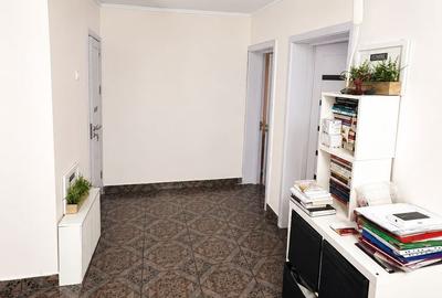 Casă cu 7 camere cu Teren 270 Mp în Dămăroaia - 13
