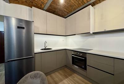Apartament cu 2 camere semidecomandat, mobilat în Central - 2