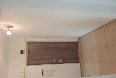 Apartament cu 4 camere semidecomandat în Central - 10