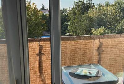 Apartament cu 2 camere semidecomandat în Ferme