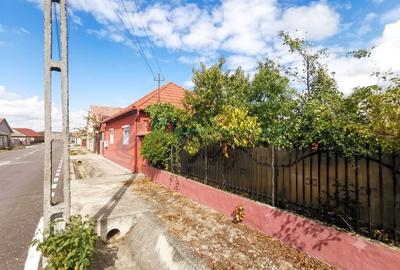 Casă individuală cu 3 camere cu Canalizare în Tileagd