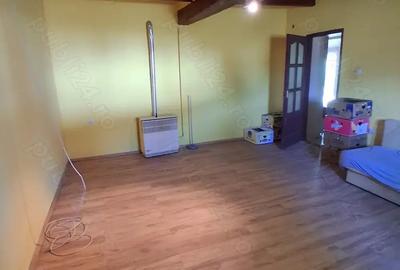 Casă cu 3 camere cu Teren 1200 Mp în Central - 9