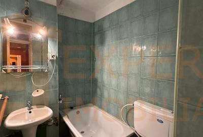 Apartament cu 4 camere decomandat în Poarta 6 - 8