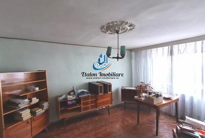 Apartament cu 2 camere decomandat în Precista