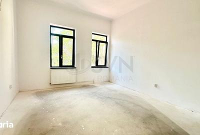 Spațiu comercial, de 1,200 mp, în Victoriei