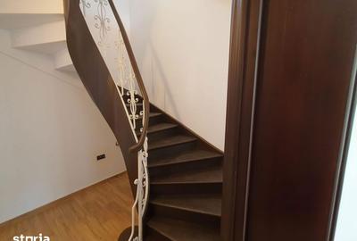 Casă cu 6 camere cu Canalizare în Ultracentral - 17