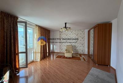 Apartament cu 2 camere decomandat, mobilat în Central