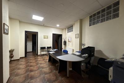 Birou, de 265 mp, în Unirii - 1