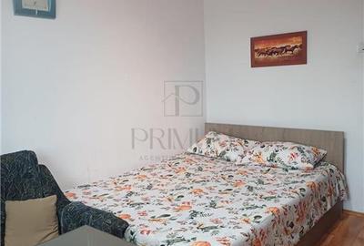 Apartament cu 3 camere decomandat în Complex Studențesc