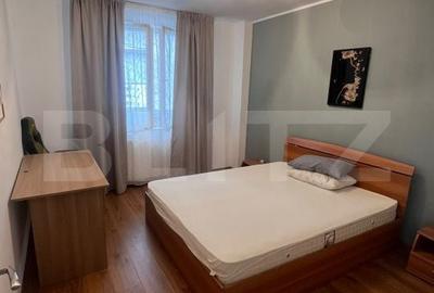 Apartament cu 3 camere în Florilor - 11