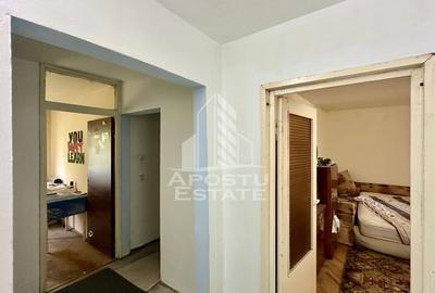 Apartament cu 3 camere decomandat în Aradului - 6