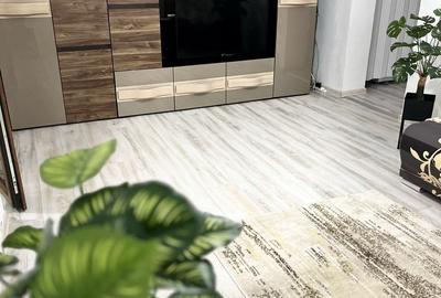 Apartament cu 3 camere semidecomandat în Central - 2