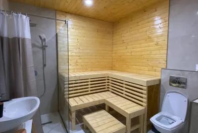 Apartament cu 4 camere decomandat, mobilat în Central