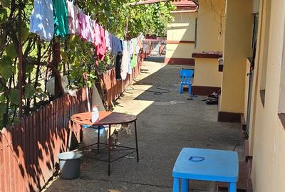 Casă cu 3 camere cu Canalizare în Central - 7