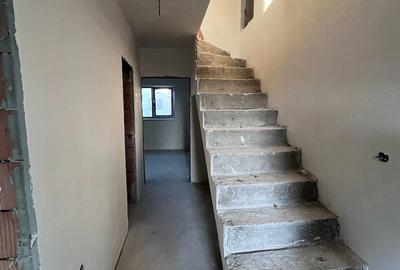 Casă cu Teren 450 Mp în Tărlungeni - 7