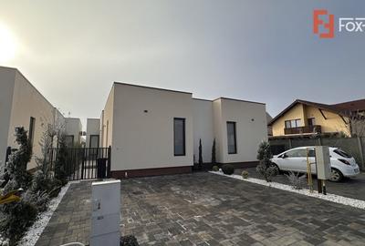 Duplex cu 3 camere cu Canalizare în Chișoda - 1