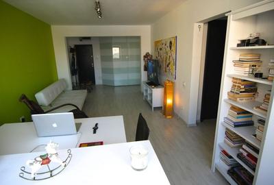 Apartament cu 3 camere decomandat în Cotroceni