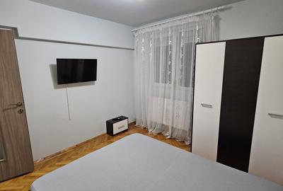 Apartament cu 2 camere decomandat în Micro 19 - 9