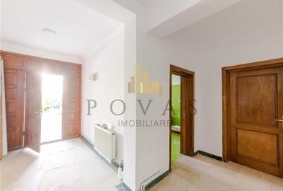 Casă individuală cu 10 camere cu Canalizare în Nord-Vest - 10
