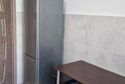 Apartament cu 2 camere decomandat în Central - 16