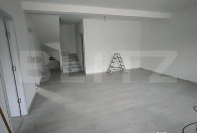 Casă cu 4 camere cu Teren 330 Mp în Central - 11