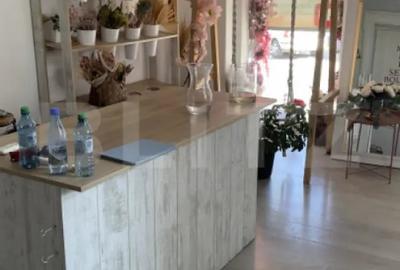 Spațiu comercial, de 45 mp, în Central