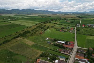 Teren Construcții intravilan de 1150 mp, în Rotbav - 10