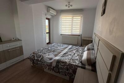 Apartament cu 2 camere semidecomandat, mobilat în Central