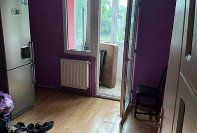 Apartament cu 4 camere în Ferentari - 1