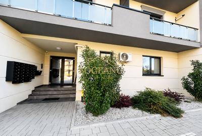 Apartament cu 2 camere decomandat în Giroc